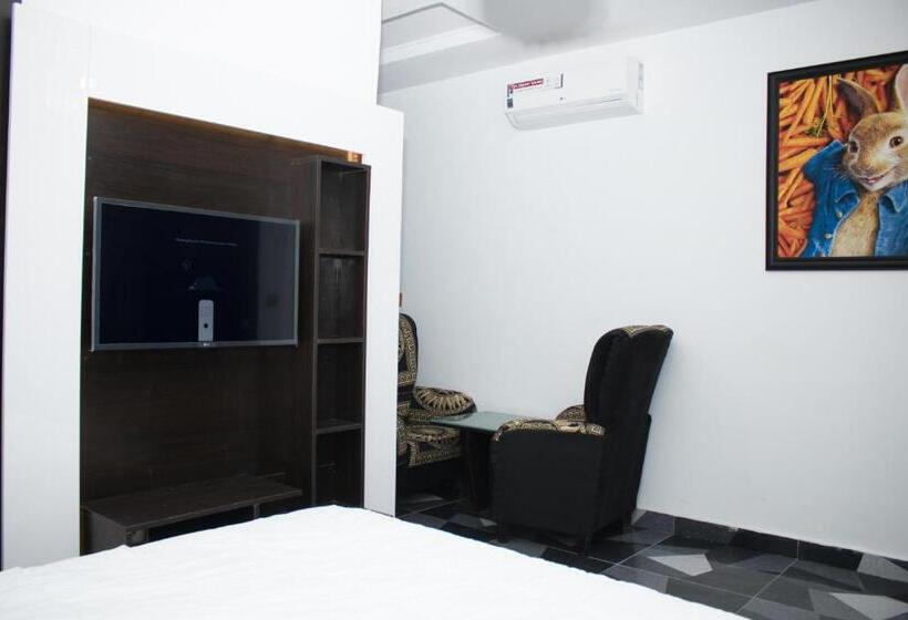 اتاق لوکس, 247 Luxury