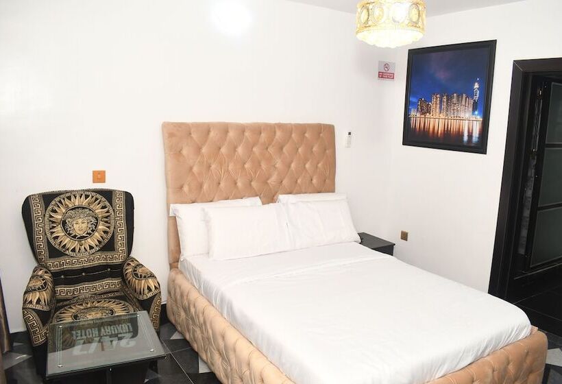 اتاق استاندارد, 247 Luxury