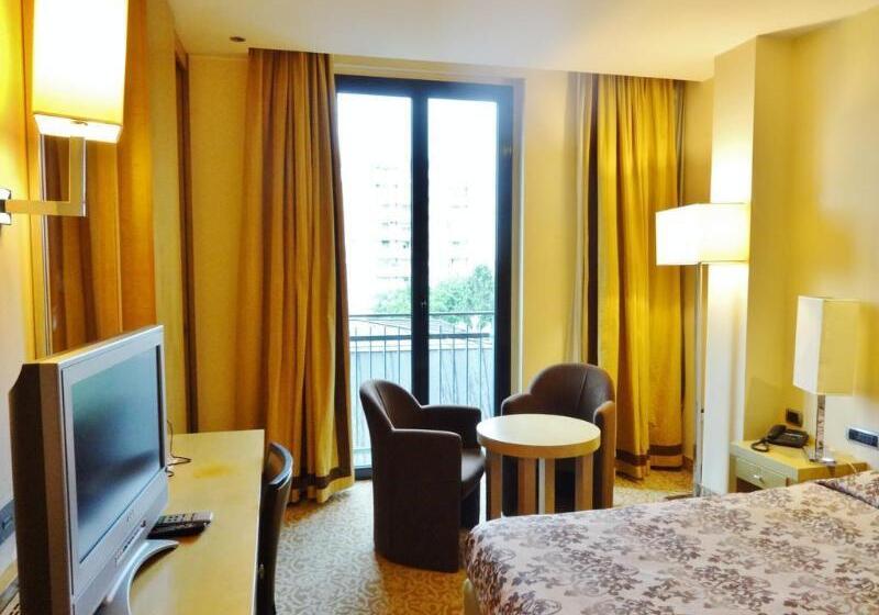 استودیوی استاندارد با چشم‌انداز دریا, Apartamentos Las Arenas
