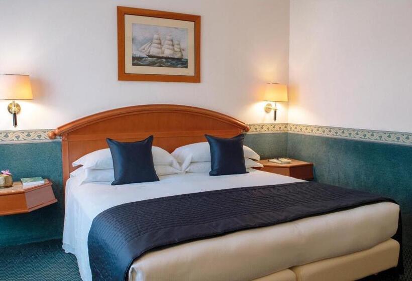 Номер Стандарт, Starhotels Vespucci