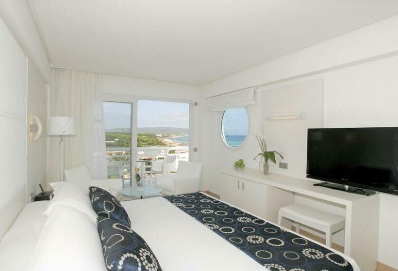 سوییت جونیور با چشم‌انداز دریا, Insotel Hotel Formentera Playa