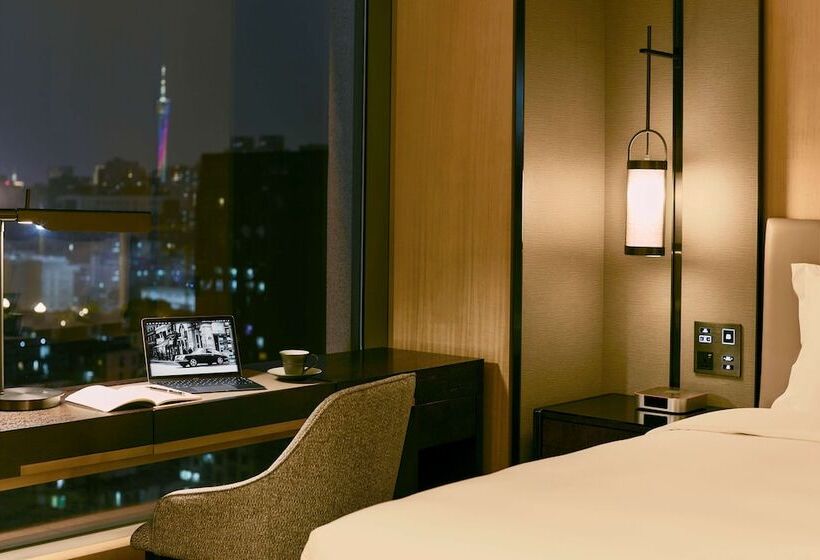 Номер Deluxe, Kempinski Residences Guangzhou   Free Shuttle Between Hotel And Exhibition Center During Canton Fair