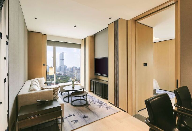 Люкс Superior, Kempinski Residences Guangzhou   Free Shuttle Between Hotel And Exhibition Center During Canton Fair