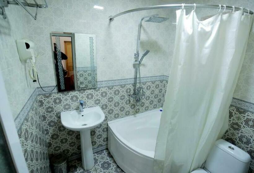 اتاق استاندارد, Guest House Dilorom B&b