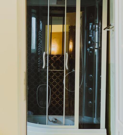 اتاق سوپریور, Trio Hotel Restaurant