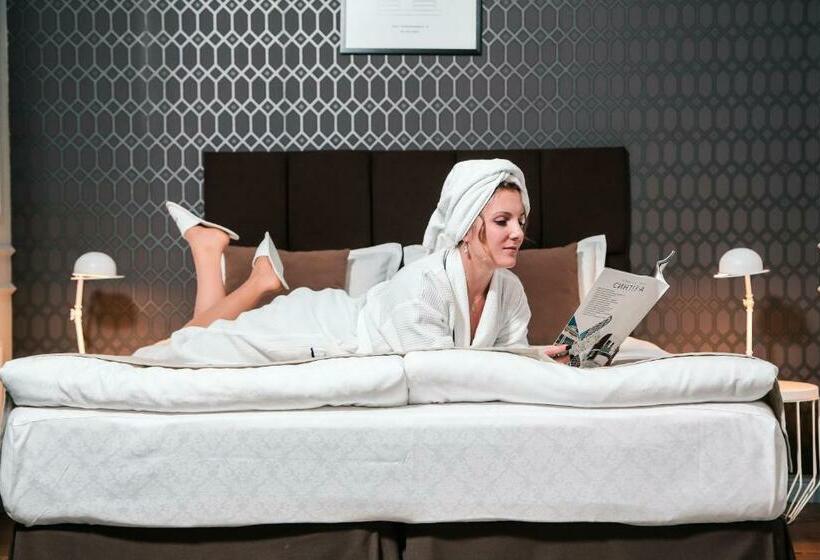 اتاق استاندارد با چشم‌انداز کوهستان, Boutique Hotel Apsuana Rose