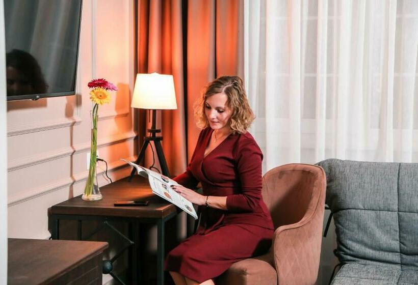 اتاق استاندارد با چشم‌انداز کوهستان, Boutique Hotel Apsuana Rose