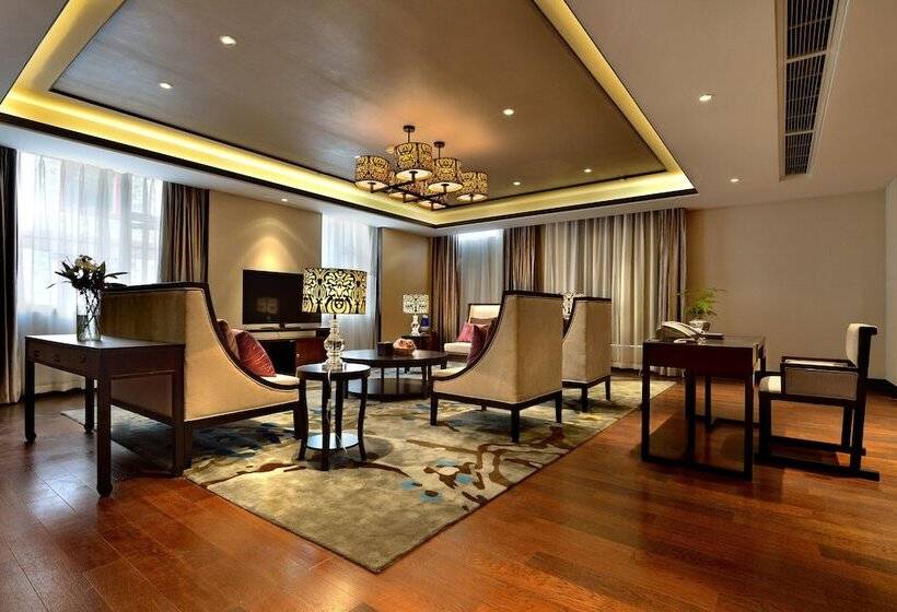 سوییت, Crowne Plaza Yading By Ihg