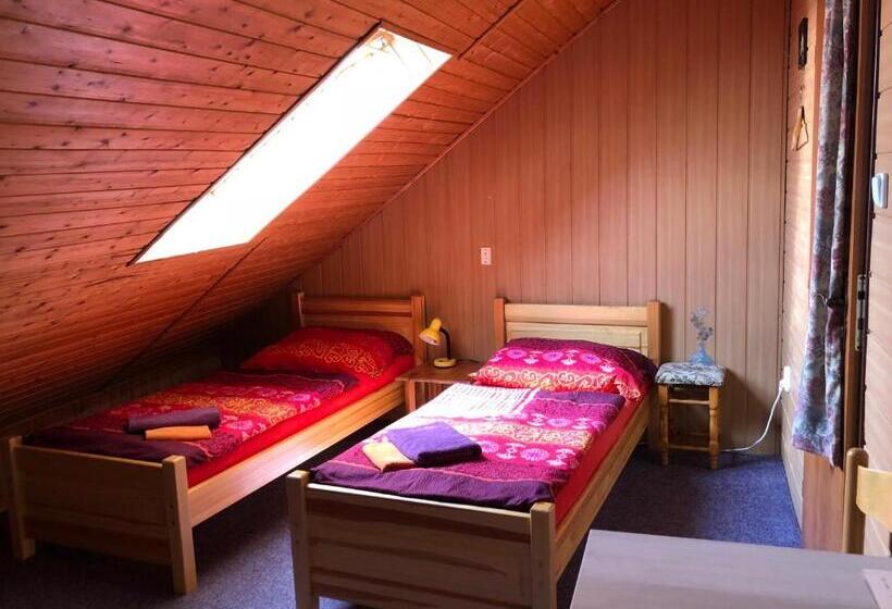 اتاق استاندارد, Guest House U Náhonu