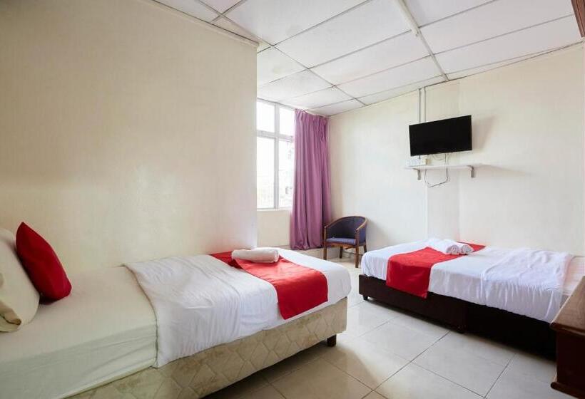 Трехместный Номер Deluxe, Jerteh Hotel, Terengganu