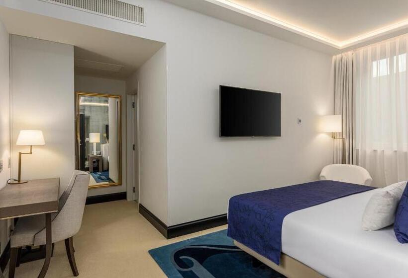 اتاق لوکس, Room Mate Filippo