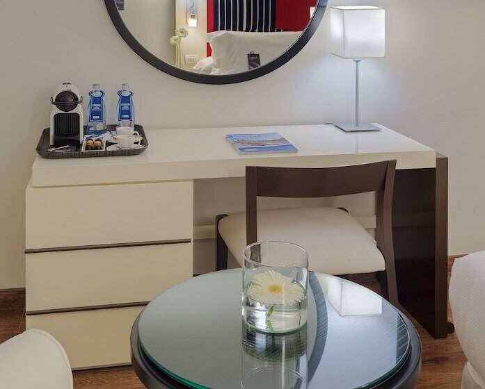 Prestige Room, H10 Las Palmeras