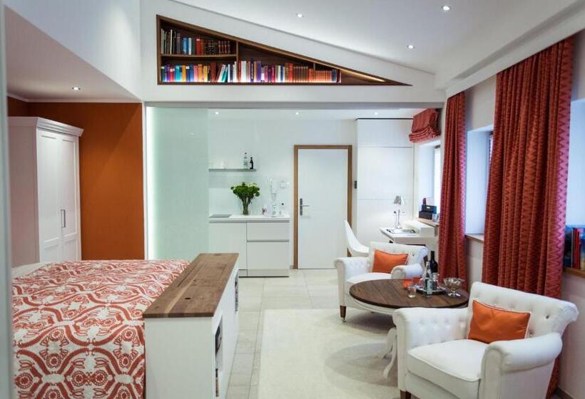 سوییت جونیور, Passau   Suites