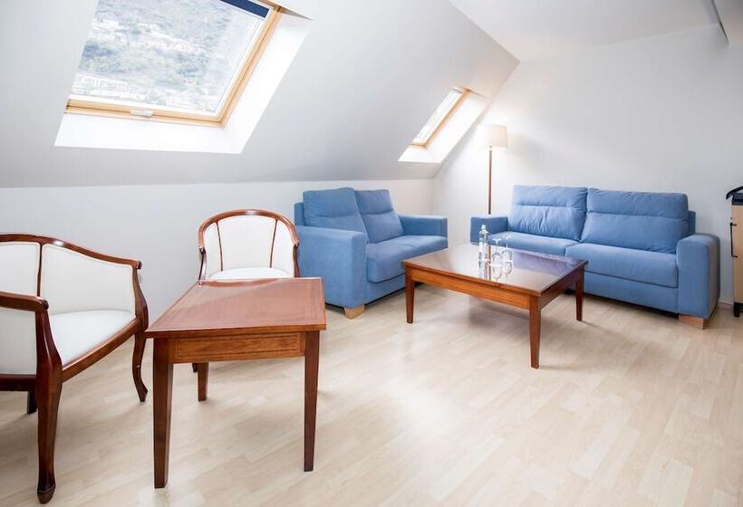 سوییت جونیور, Hesperia Andorra