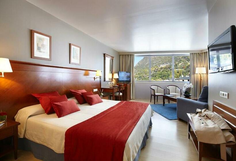 سوییت جونیور, Hesperia Andorra