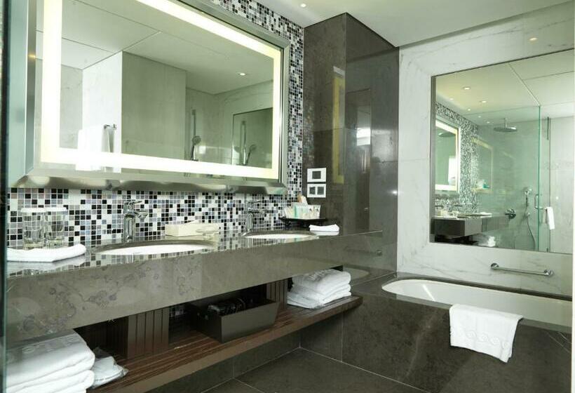 سوییت پرستیژ, Sofitel Beirut Le Gabriel