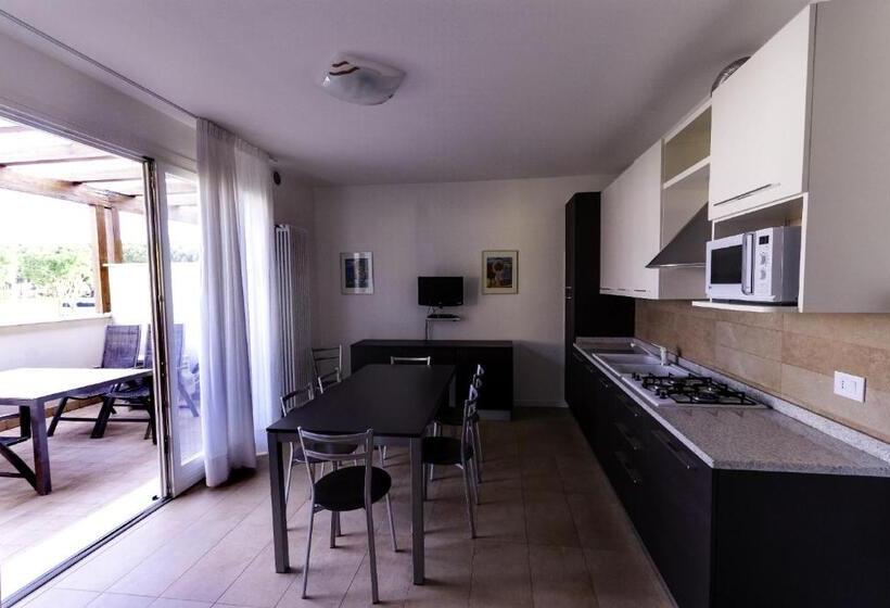 آپارتمان 1 خوابه, Villa Faro Vecchio