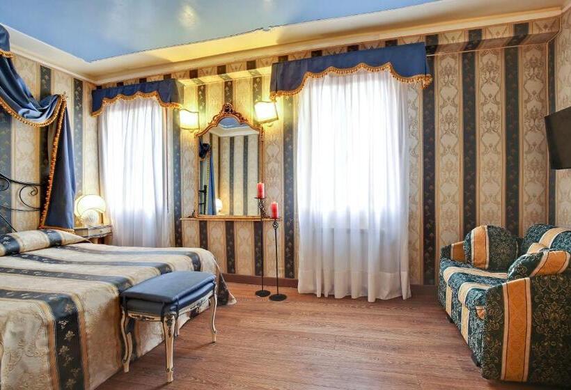 اتاق سوپریور, Locanda Antico Fiore