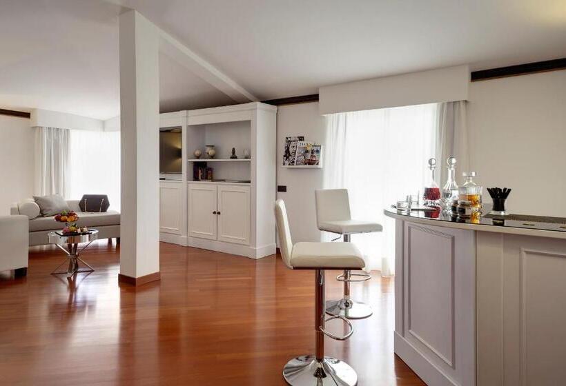 سوییت, Meliá Milano