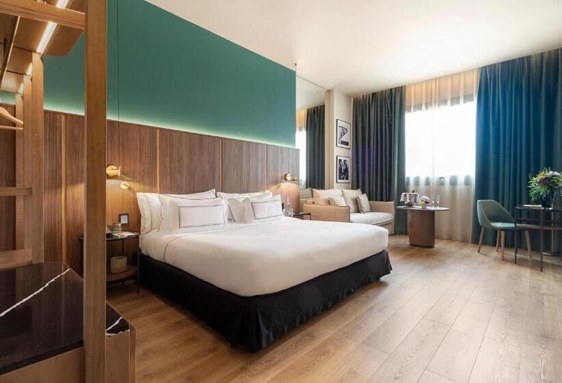 اتاق پرمیوم, Meliá Milano