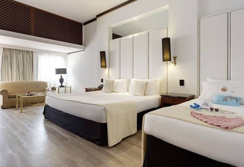 اتاق خانوادگی, Meliá Milano