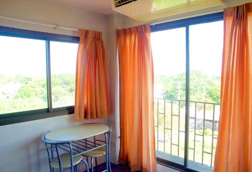 デラックストリプルルーム, Sichang Shine Khao Resort