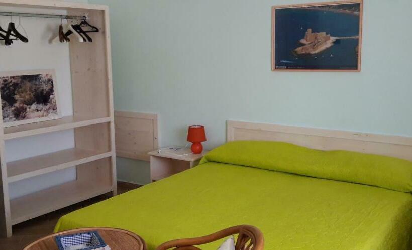 اتاق لوکس, Miramare B&b Di Cerri Maria