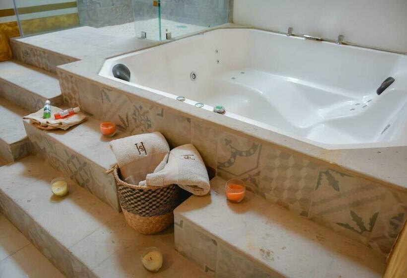 デラックススイート, Hacienda San Isidro
