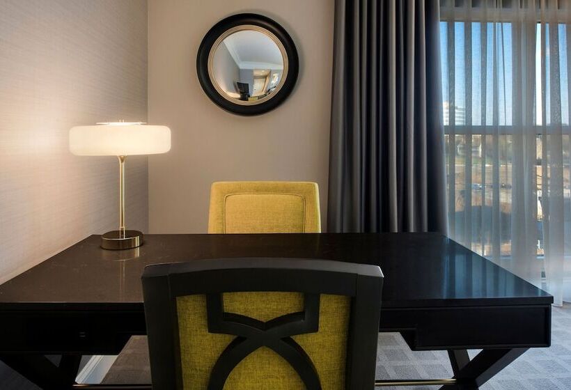 اتاق لوکس, The Ballantyne, A Luxury Collection Hotel, Charlotte