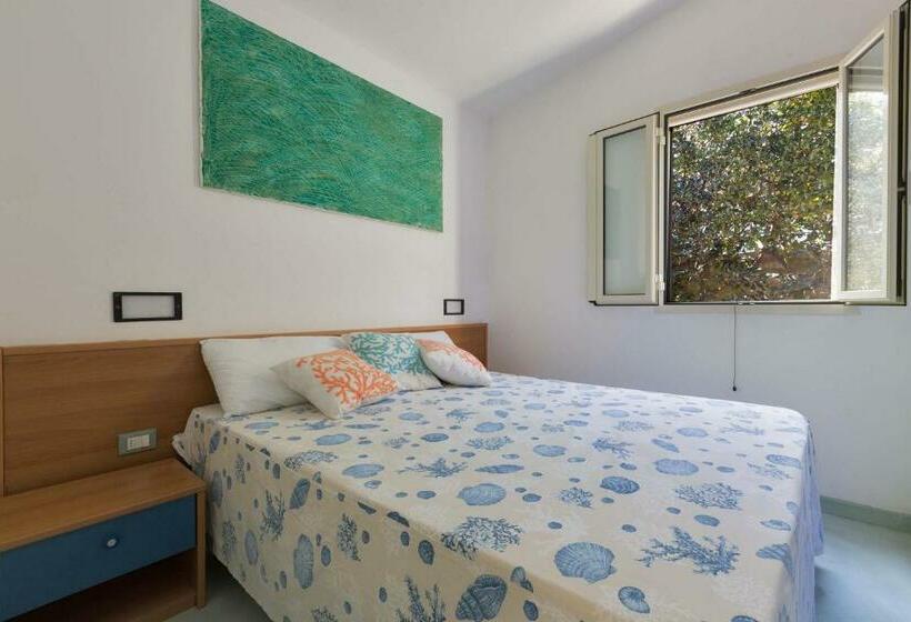 Апартаменты 2 Спальни, Residence Punta Cassano   In Piscina Sulla Spiaggia Di Sabbia