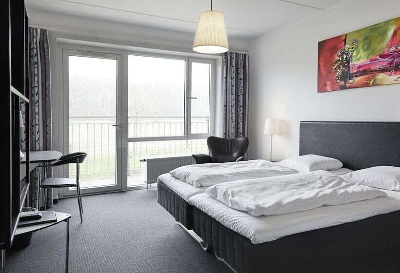 4인용 스탠다드 룸, Fjelsted Skov Hotel & Konference