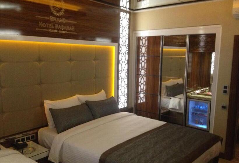 Трехместный Номер Deluxe, Grand Hotel Basaran