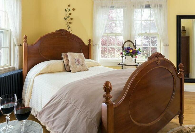 Номер Стандартный Кровать Куин, Yale Manor B&b & Yurt Glamping