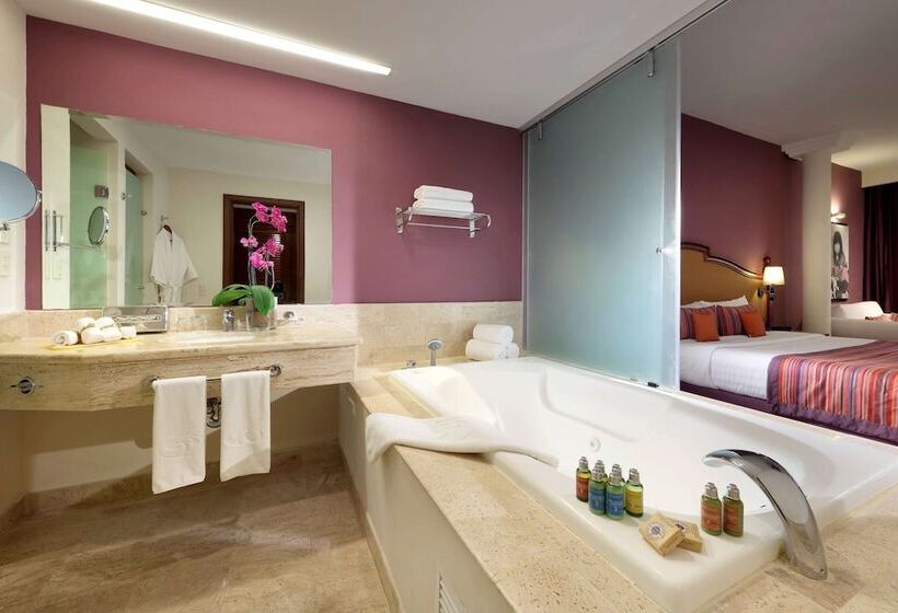 سوئیت جونیور خانوادگی, Grand Palladium Vallarta Resort & Spa - All Inclusive