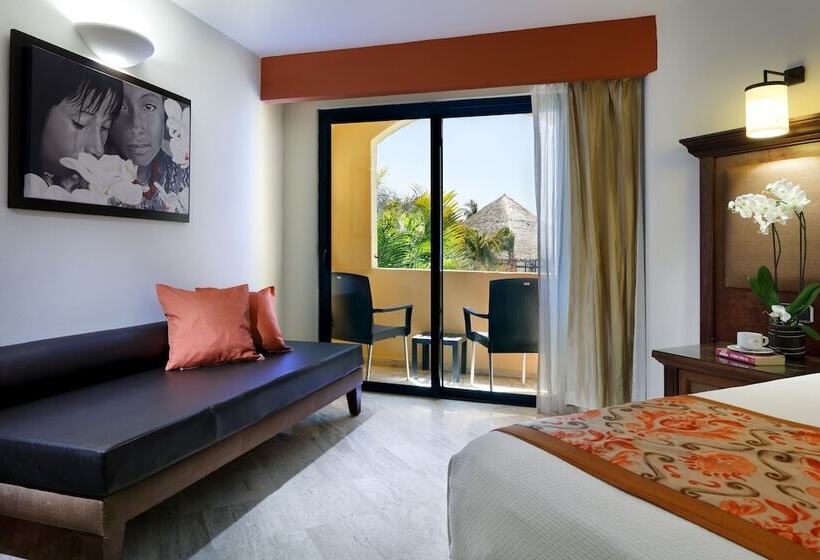 اتاق لوکس با چشم‌انداز دریا, Grand Palladium Vallarta Resort & Spa - All Inclusive