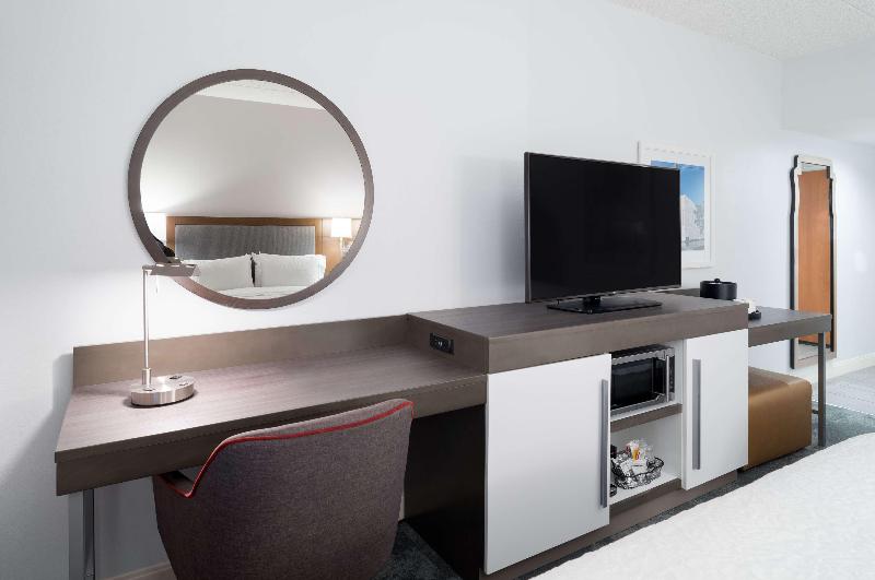 اتاق استاندارد با تخت بزرگ, Hampton Inn Philadelphia Center Cityconvention Center