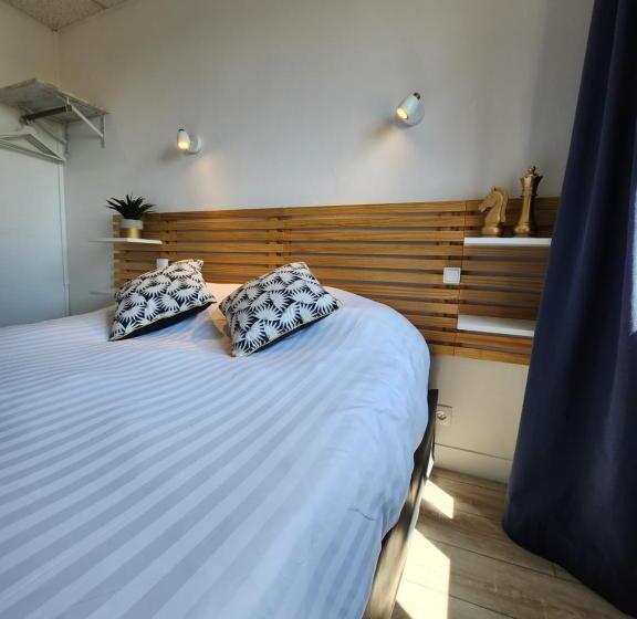 Номер Basic, Hôtel Le Petit Vatel   Centre Ville & Plage