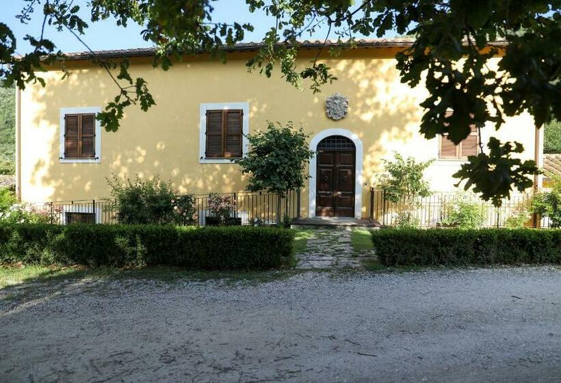 Студия Стандарт, Il Borgo Di San Michele