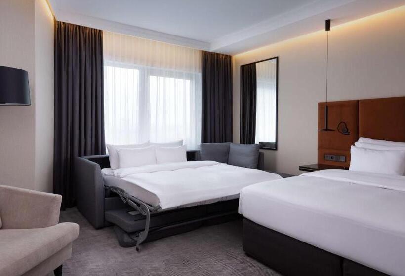Семейный Номер, Radisson Collection Hotel, Warsaw