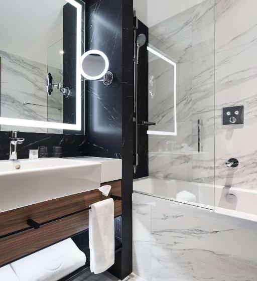 Представительский номер с видом, Radisson Collection Hotel, Warsaw