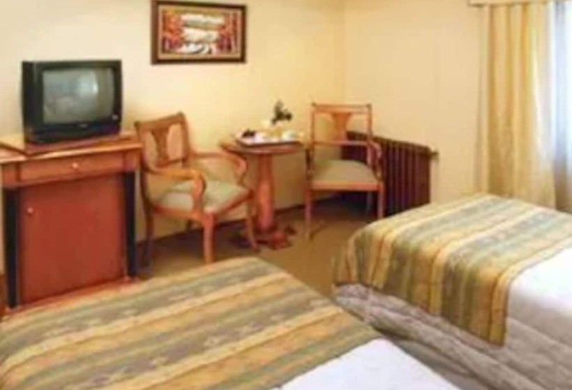 اتاق استاندارد سه نفره, Nevada Bariloche