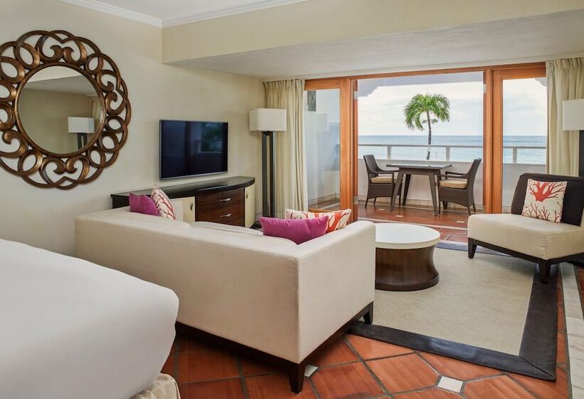سوییت جونیور با چشم‌انداز دریا, The House By Elegant Hotels   All Inclusive, Adults Only
