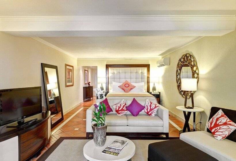 سوییت جونیور با چشم‌انداز دریا, The House By Elegant Hotels   All Inclusive, Adults Only