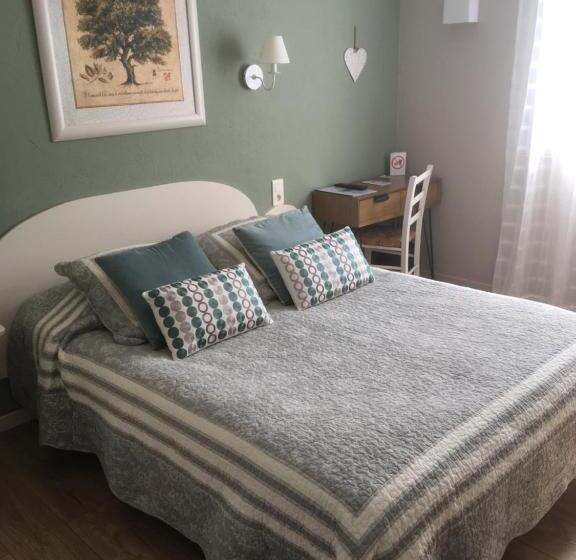 اتاق استاندارد, Hôtel Le Chalet Fleuri