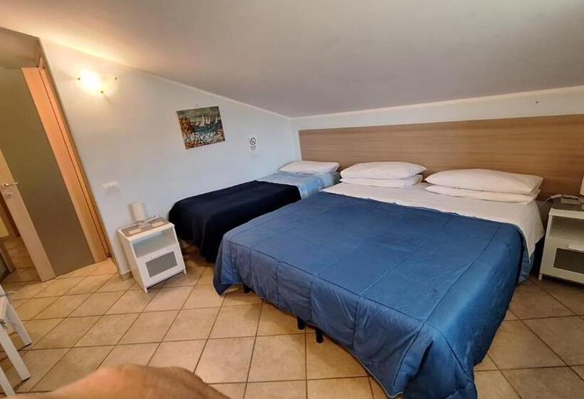 اتاق استاندارد سه نفره, B&b Villa Maria Paola   Alloggi Temporanei Isernia
