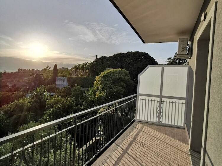 اتاق استاندارد سه نفره, Affittacamere Villa Antonio