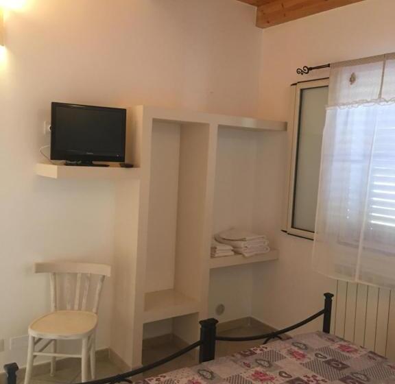 エコノミールーム, B&b Le Due Coste