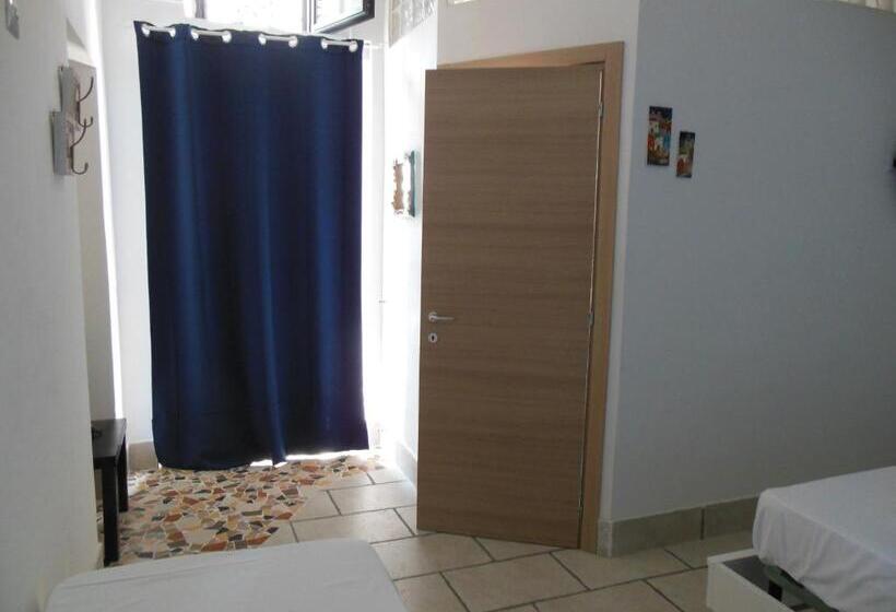 اتاق استاندارد سه نفره, Villa Giulia   Vesuvio Guest House Pompei Sorrento