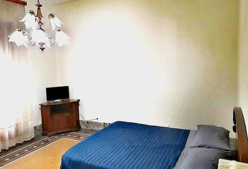اتاق استاندارد با بالکن, Bed And Restaurant Marrakech
