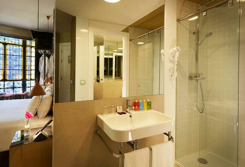 Номер Deluxe, Axel Hotel Barcelona   Adults Only